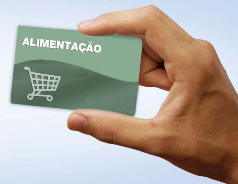 Empresa deve pagar auxílio-alimentação a empregado aposentado por invalidez